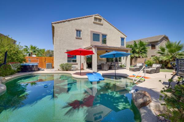 A la foto es mostra l'objecte Spacious Maricopa Home Rental with Pool and Hot Tub! situat a la ciutat de Maricopa.