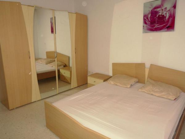 fatimides appartement, Ла-Марса