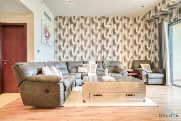 Zdjęcie 1: Pristine 2BR at Bahar 2 JBR by Deluxe Holiday Homes
