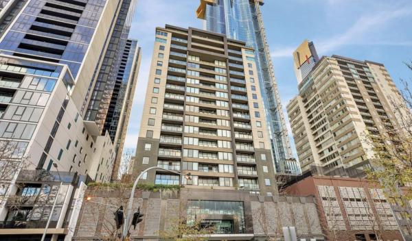 写真にはメルボルン市にあるReadySet Apartments on Kavanaghが写っています。