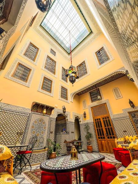 写真にはフェズ市にあるRiad Diamant De Fesが写っています。