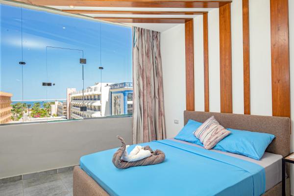 Na zdjęciu widoczny jest obiekt Bedcoin Hostel położony w mieście Hurghada.
