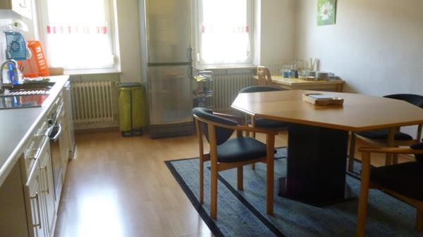 A la foto es mostra l'objecte Große Ferienwohnung mit vier Schlafzimmern situat a la ciutat de Schnaittach.