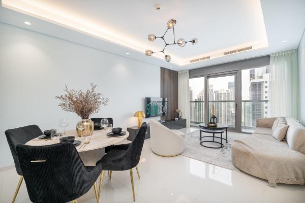A la foto es mostra l'objecte Stylish 2Bedroom w infinity pool on the 64th floor situat a la ciutat de Dubai.