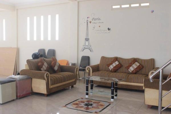 Na fotografii je vidět objekt Solo Nadamax City Guest House Syariah nacházející se ve městě Bonorejo.