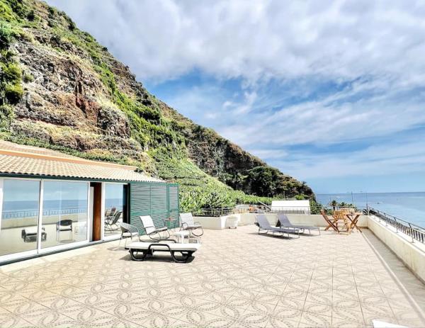 På billedet ses objektet Apartment Paulo by Your Madeira Rentals beliggende i byen Ponta do Sol.