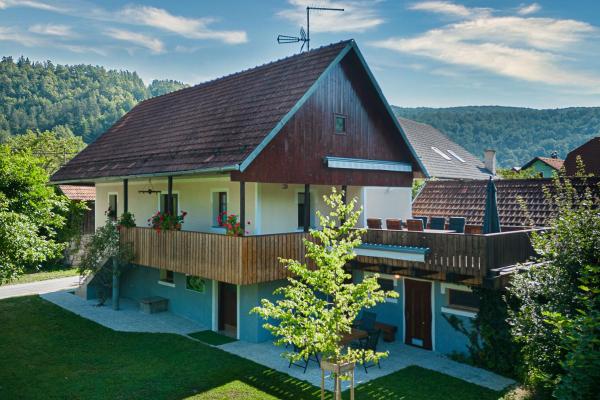 Kolpa Zupančič Vineyard Apartments