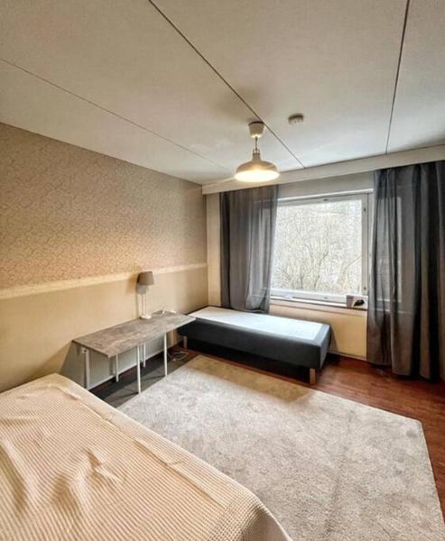 En la foto se muestra el objeto Kotimaailma - Tilava rivitalo asunto 3MH ja sauna lähellä Korson keskustaa ubicado en la ciudad de Jokivarsi.