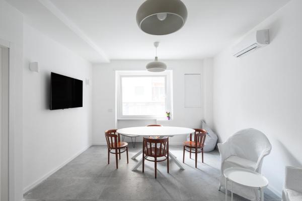 Claudio Vaticano Home - Rome