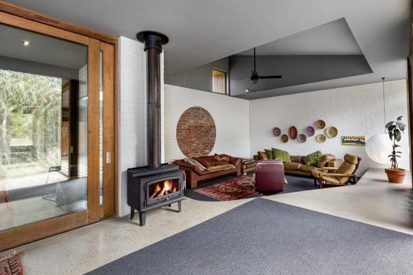 Nella foto è visibile l'oggetto One-Dunny Beach House situato nella città di Merricks.