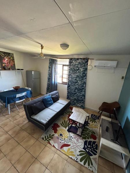 Le Duplex de Sainte Thérèse, Cayenne