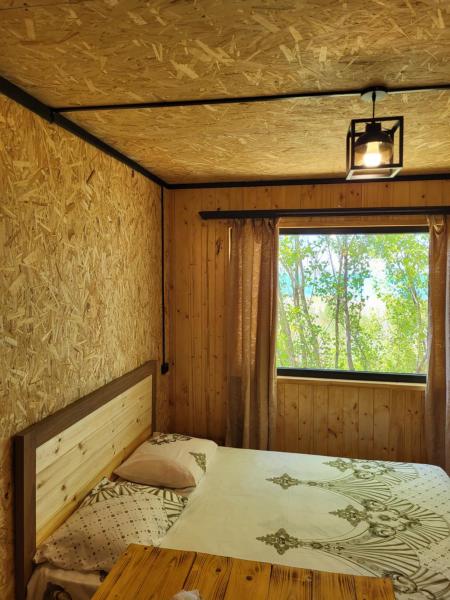 Op de foto is het object Wood House Beach-Sevan te zien, gelegen in de stad Sevan.