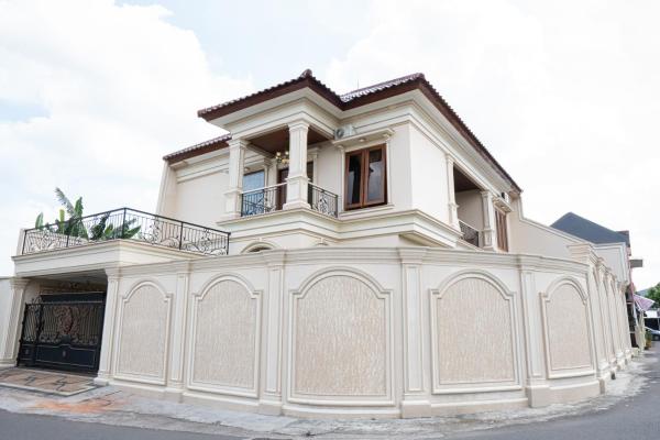 Nella foto è visibile l'oggetto Villa Casa Baiti Syariah Malioboro situato nella città di Jetis.