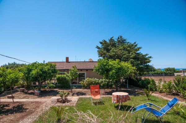 På billedet ses objektet Villa Bruffalori beliggende i byen Sampieri.