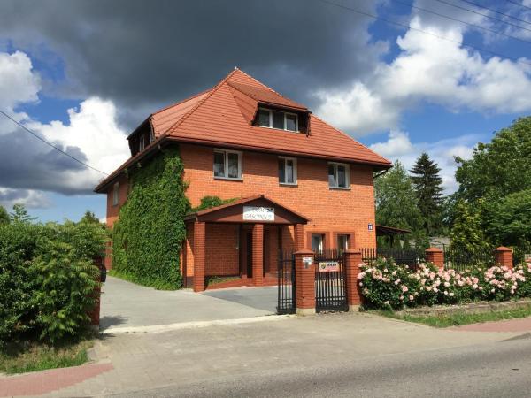 Na zdjęciu widoczny jest obiekt Dom Gościnny 8 km od Suntago, Deepspot położony w mieście Bieniewice.