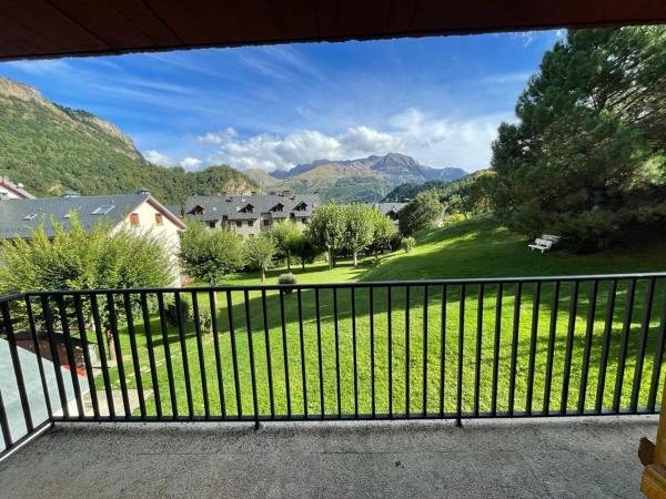 A la foto es mostra l'objecte Apartamento con espectacular terraza situat a la ciutat de Escarrilla.