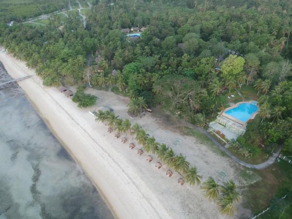 Na zdjęciu widoczny jest obiekt CATANAUAN COVE White Sand Beach Resort położony w mieście Buenavista.