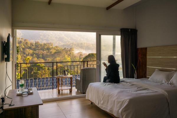 Nella foto è visibile l'oggetto Munnar Majestic Resort with Pool situato nella città di Munnar.