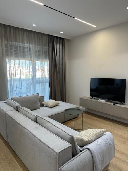 New Brilant Apartment 02, Tirana