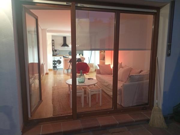 På billedet ses objektet Apartamento con terraza beliggende i byen Ríoturbo.