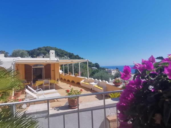 Private Villa Sea View Con Terrazza E Giardino - Capri