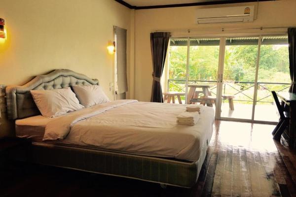 På billedet ses objektet Be Fine Sabuy Hotel and Resort beliggende i byen Ban Plai Nam (2).