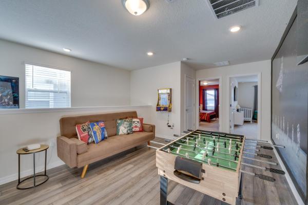Φωτογραφία 2: Pool, Games & Disney Magic! Epic Family Oasis