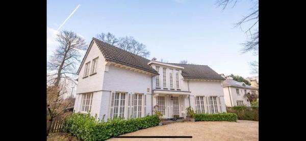 A la foto es mostra l'objecte Charmante maison familiale situat a la ciutat de Oppem.