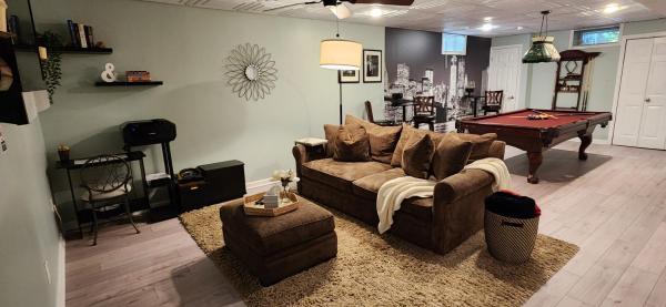 Foto 7: Comfortable, spacious, 1bdrm basement apartment, sleeps 4