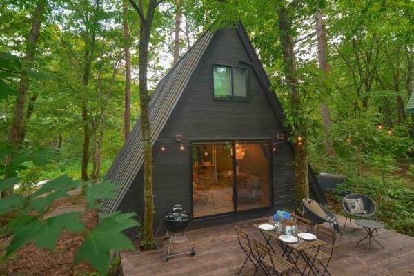 A la foto es mostra l'objecte Sobae Sanso - Adorable A-Frame Cottage situat a la ciutat de Hakuba.
