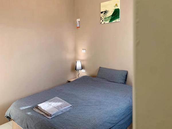 A la foto es mostra l'objecte White Cat B&B situat a la ciutat de Lin-ts'o.