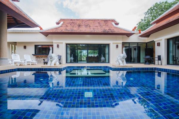 A la foto es mostra l'objecte Lotus Pool Villa Your Own Slice Of Island Paradise situat a la ciutat de Rawai Beach.
