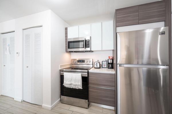 Foto 6: Subtle 2 Bed in Edgewater Downtown with Free Parking