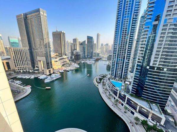 Tranquil Retreat With Epic Marina View, Dubái