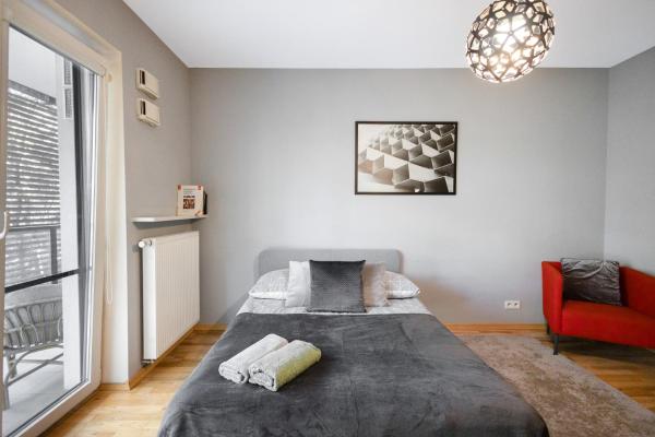 Clicktheflat Artistic Estate Apartment - Warsaw