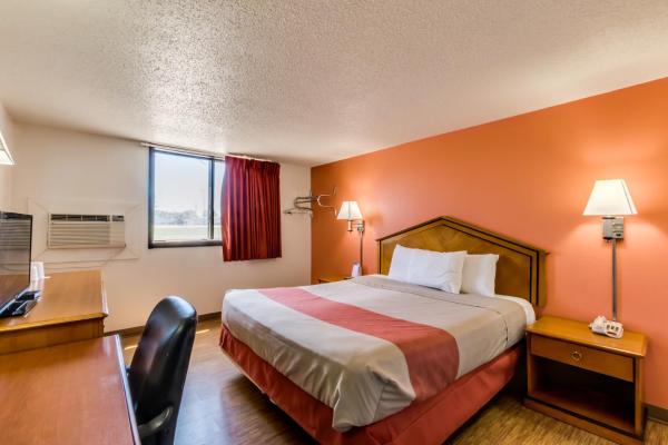 Na foto é possível ver o objeto Motel 6-Albert Lea, MN localizado na cidade de Albert Lea.
