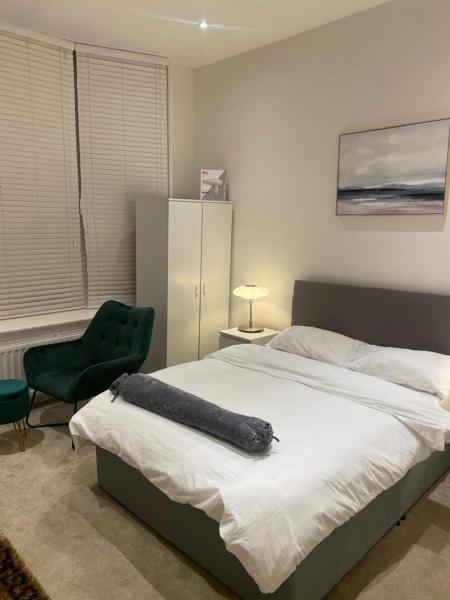 Stunning 1-Bed Apartment -Sleeps 2 & Central Links, London