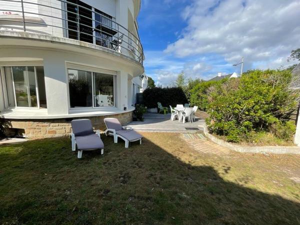 Photo 7 : Flat in a unique location 30 m from the beach with terrace and garden