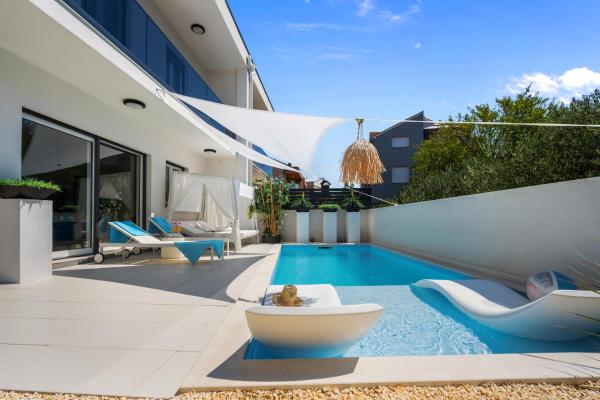 A la foto es mostra l'objecte Adriatic Paradise Villa situat a la ciutat de Vodice.