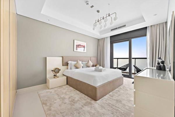 StoneTree - Luxurious 2 BR Apartment with Stunning View, Dubái