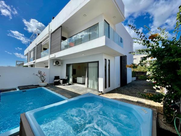 Duplex - piscine, jacuzzi & vues, Flic-en-Flac
