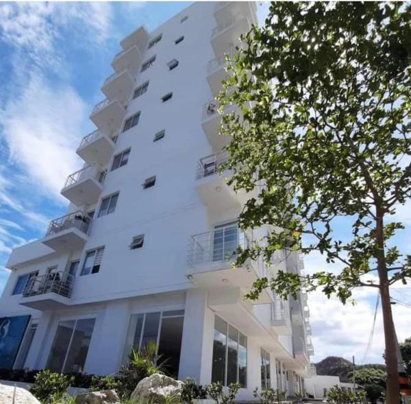 Apartment in Sanatamarta with Beach 20’, Santa Marta
