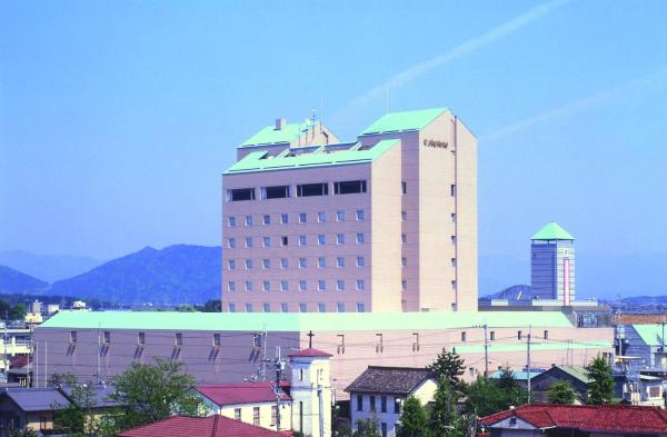 A la foto es mostra l'objecte Hotel New Omi situat a la ciutat de Hachiman.