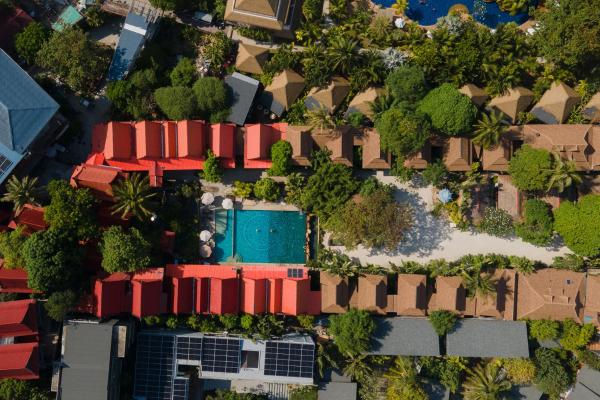 Na fotografii je vidět objekt Anda Lipe Resort nacházející se ve městě Ko Lipe.