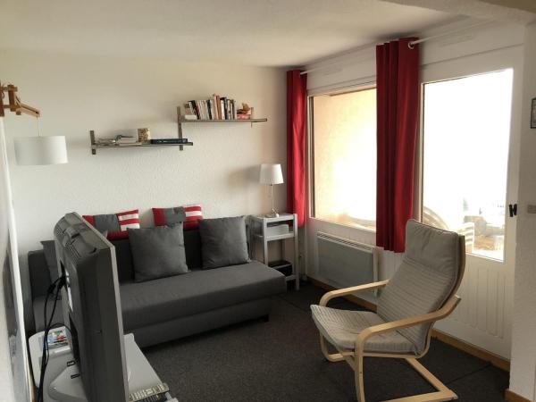 På billedet ses objektet Chalet cosy 2 pièces avec WIFI et parking - 1km du village - FR-1-676-150 beliggende i byen Châtel.