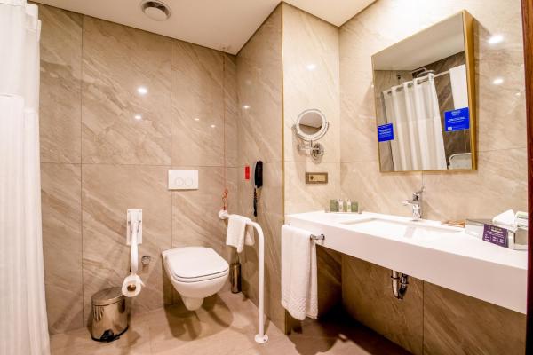 Foto 8: Doubletree By Hilton Antalya City Centre