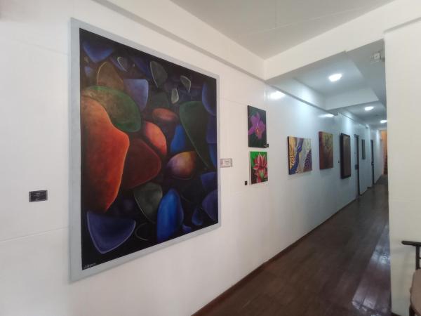Na fotografii je vidět objekt Citywalk Hotel nacházející se ve městě Dumaguete.