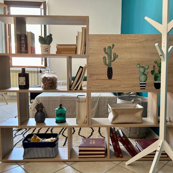 Auf dem Foto ist das Objekt Studio71 in der Stadt Como zu sehen.