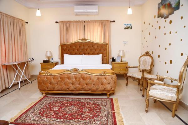 Waypoint Hotel, Karachi