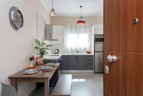 Aris By Anita Holiday Homes - Corfou